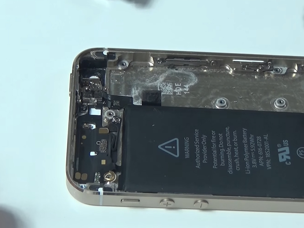 iPhone 5s wifi en bluetooth antenne vervangen