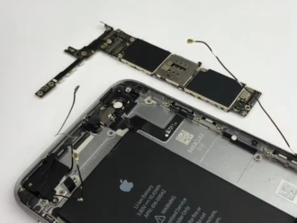iPhone 6s Plus aan en uit knop vervangen