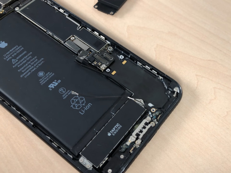iPhone 7 Plus luidspreker vervangen